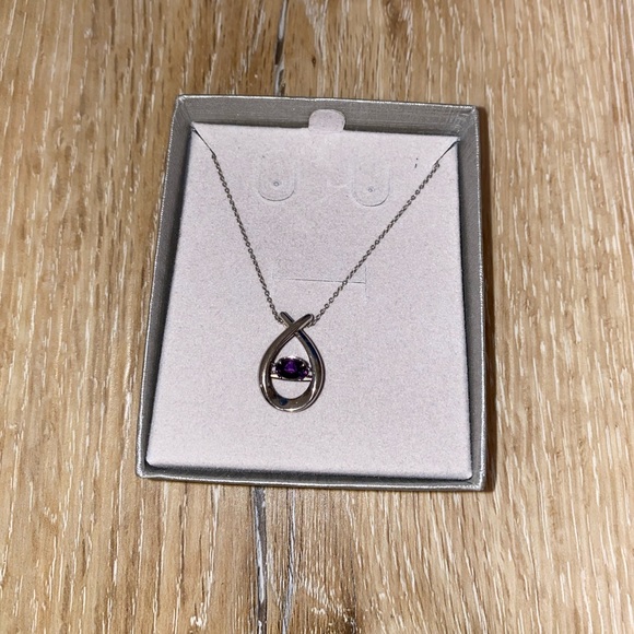 People’s Silver Amythest Stone Necklace - Picture 2 of 7